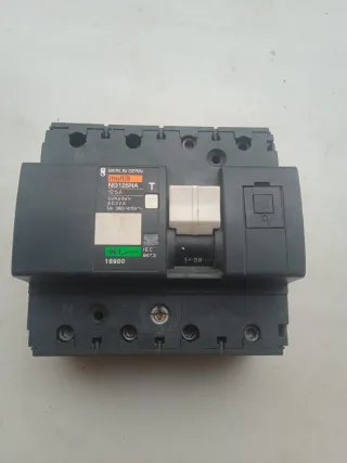 Merlin Gerin NG125NA Interruptor Automático