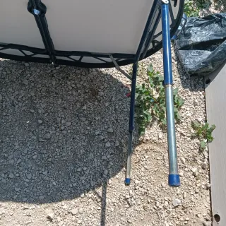 Mesa plegable semicircular