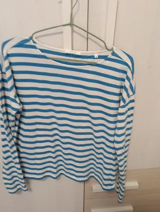 Lote de camisetas y pantalones Zara .