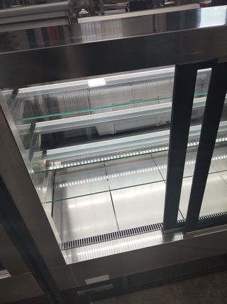 Vitrinas Pasteleras Infrico VBR12R 2ª mano