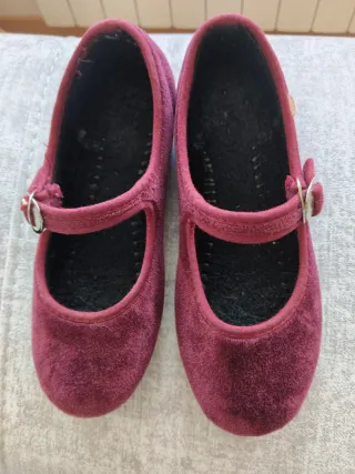 Merceditas La Cadena Niña Talla 30