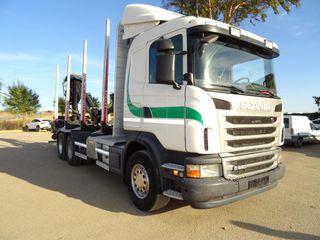 Scania R 440 - CAMION PLATAFORMA PARA TRONCOS