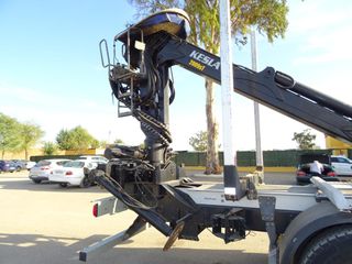 Scania R 440 - CAMION PLATAFORMA PARA TRONCOS