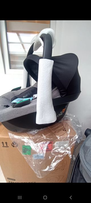 Maxi Cosi Zelia Select Trio, Passeggino per Bambini