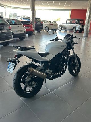 Hyosung GT Comet Naked