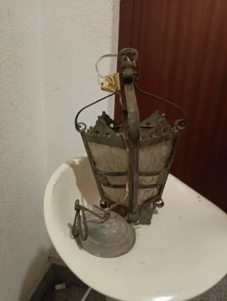 Lámpara vintage metal y cristal