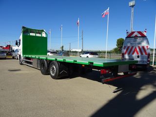 Scania G 480 - CAMION CON PLATAFORMA