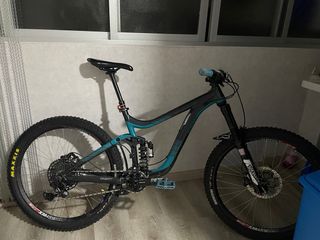 Giant Reign 2017-2018 Bicicleta de enduro