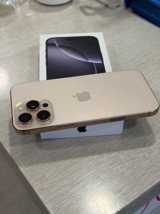 iPhone 16 Pro Max 256GB Dorado