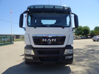 MAN FE 320 - CAMION GANCHO DE CADENAS