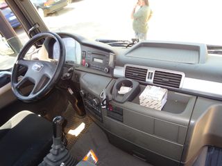 MAN FE 320 - CAMION GANCHO DE CADENAS