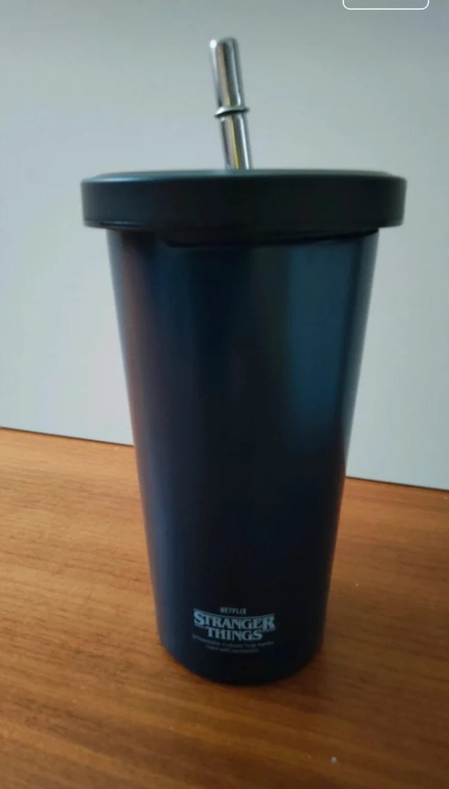 Tazza termica Stranger Things Demogorgone