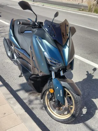Yamaha Xmax 125 Negra/Verde
