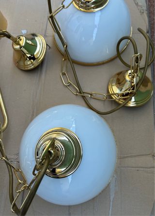 Lampadari oro e bianco:1 grande e 2 piccoli