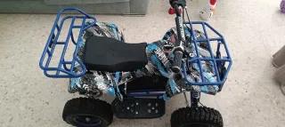 se vende moto eléctrica en perfecto estado.