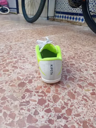 Botas de futsal blancas