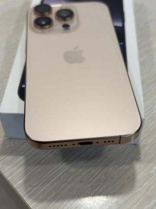 iPhone 16 Pro 256GB Dorado