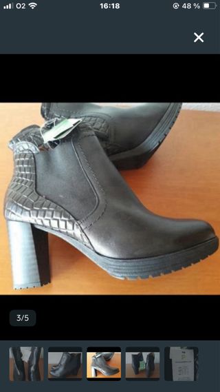 Botines piel NUEVOS Pitillos y sandalias