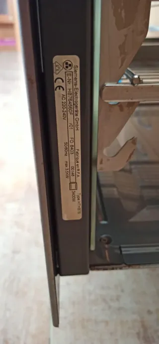 Horno Siemens HB764560F