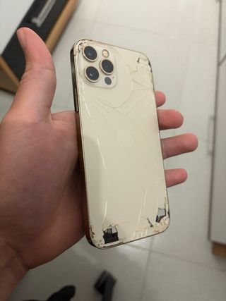 iPhone 12 Pro Dorado