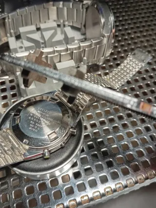 Attrezzo per orologi - Spernatore