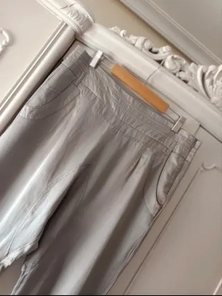 Pantalón Stradivarius Talla M Algodón y Seda