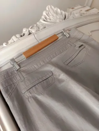 Pantalón Stradivarius Talla M Algodón y Seda