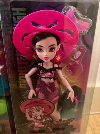 Monster High Scareadise Island Frankie Draculaura