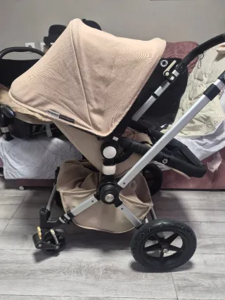 Carro Bugaboo Beige y Negro 3 piezas