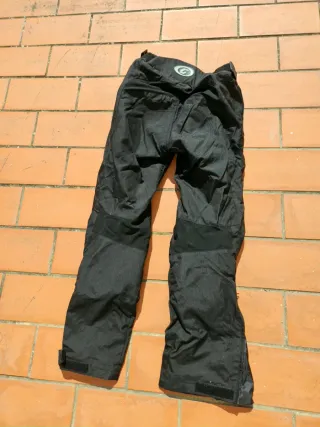 Chaqueta de moto y pantalón moto