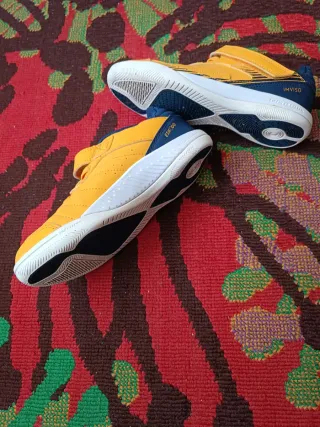 Zapatillas deportivas infantiles amarillas N°33