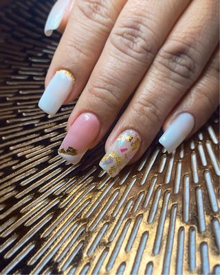 Manicurista profesional | Promoción desde 15€