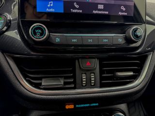 Ford Fiesta 1.1 PFI GLP 55kW (75CV) ST-Line 5p
