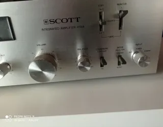 Amplificador Scott Integrado 410A Plata