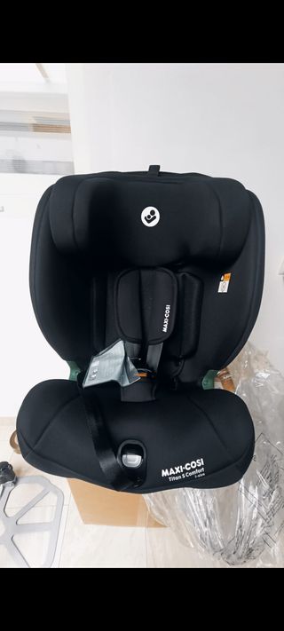 Maxi-Cosi Titan S Comfort i-Size