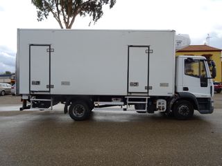 Iveco EUROCARGO 120E-CAMIONES FRIGORIFICOS