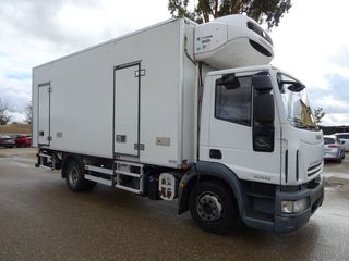 Iveco EUROCARGO 120E-CAMIONES FRIGORIFICOS