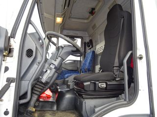 Iveco EUROCARGO 120E-CAMIONES FRIGORIFICOS