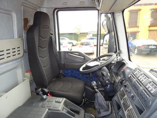 Iveco EUROCARGO 120E-CAMIONES FRIGORIFICOS