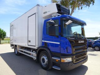 Scania P 230-CAMIONES FRIGORIFICOS