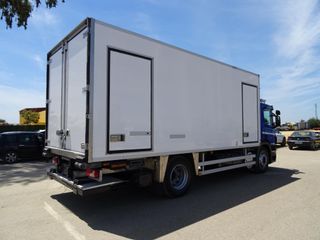 Scania P 230-CAMIONES FRIGORIFICOS