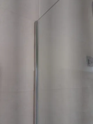 Mampara de ducha cristal y metal