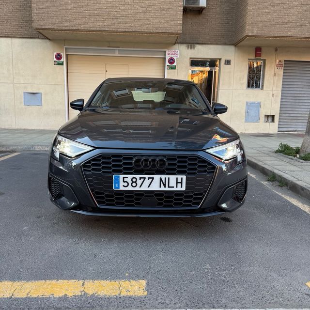 AUDI A3 sedan