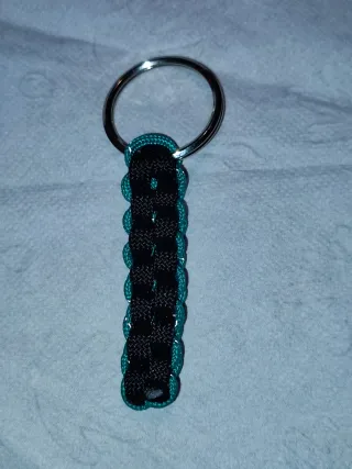 Llavero paracord