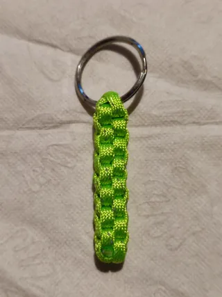 Llavero paracord