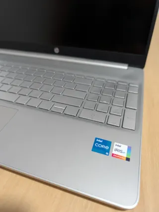 Ordenador Portátil HP 15s-fq5079ns Plata