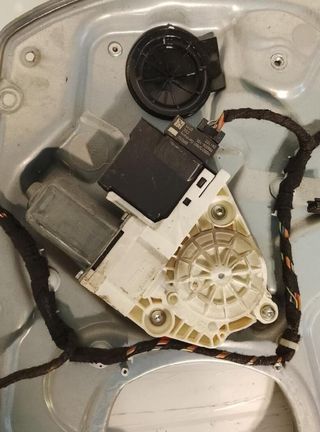 Elevalunas delantero seat 6l3837756n ibiza 2809