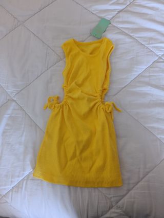 Vestido amarillo niña 98 meses