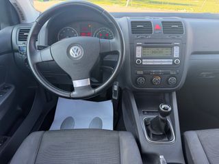 Volkswagen Golf 2007 NACIONAL PEGATINA C 79€/MES
