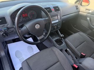 Volkswagen Golf 2007 NACIONAL PEGATINA C 79€/MES